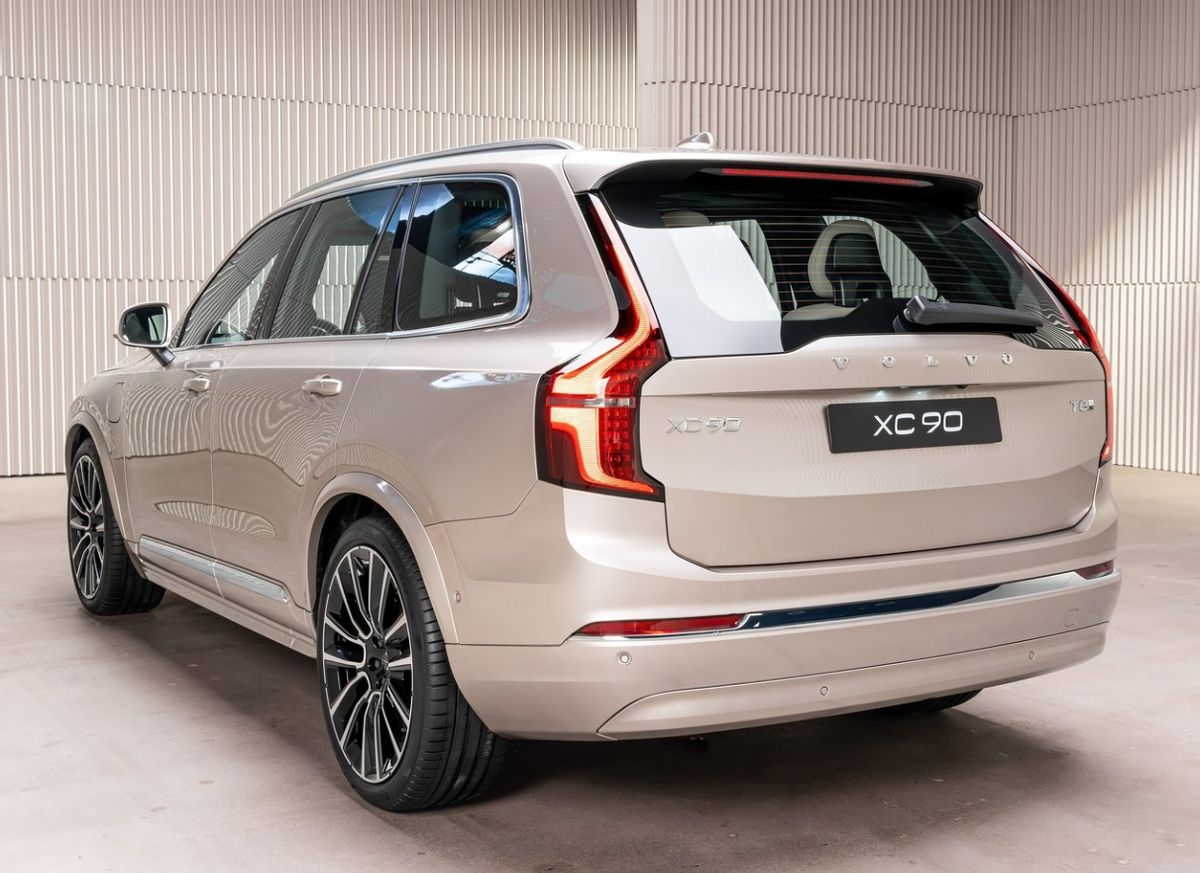沃尔沃全新XC90,悬挂座椅改进,外观内饰焕然一新