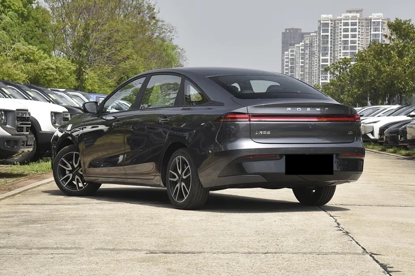 “国家队”再出手!全新纯电轿车,轴距超秦PLUS EV,每公里3分钱