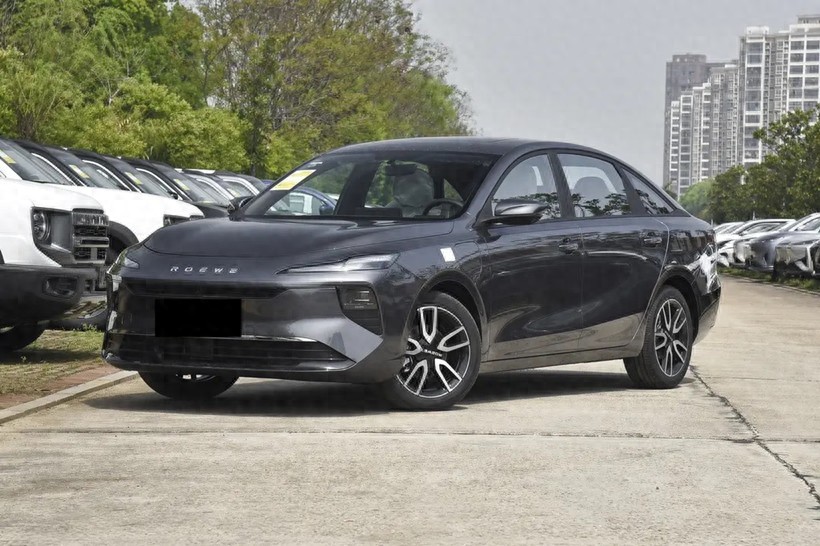 “国家队”再出手!全新纯电轿车,轴距超秦PLUS EV,每公里3分钱